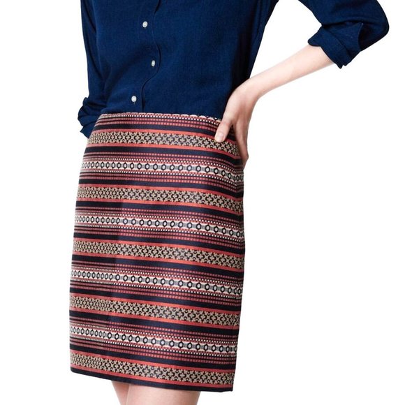 ANN TAYLOR LOFT | Mini Boho Pencil Skirt - Picture 3 of 12